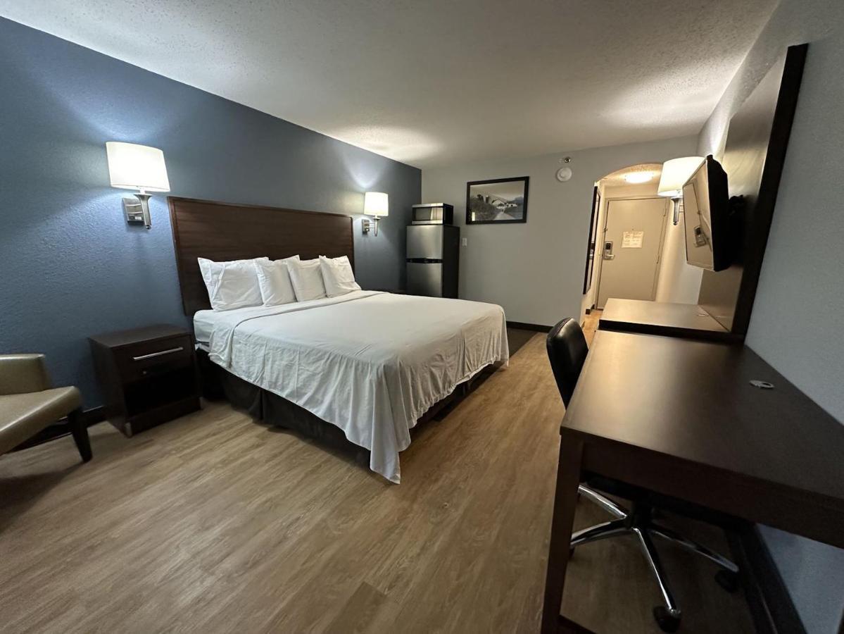 Smoketown  Red Roof Inn Lancaster מראה חיצוני תמונה