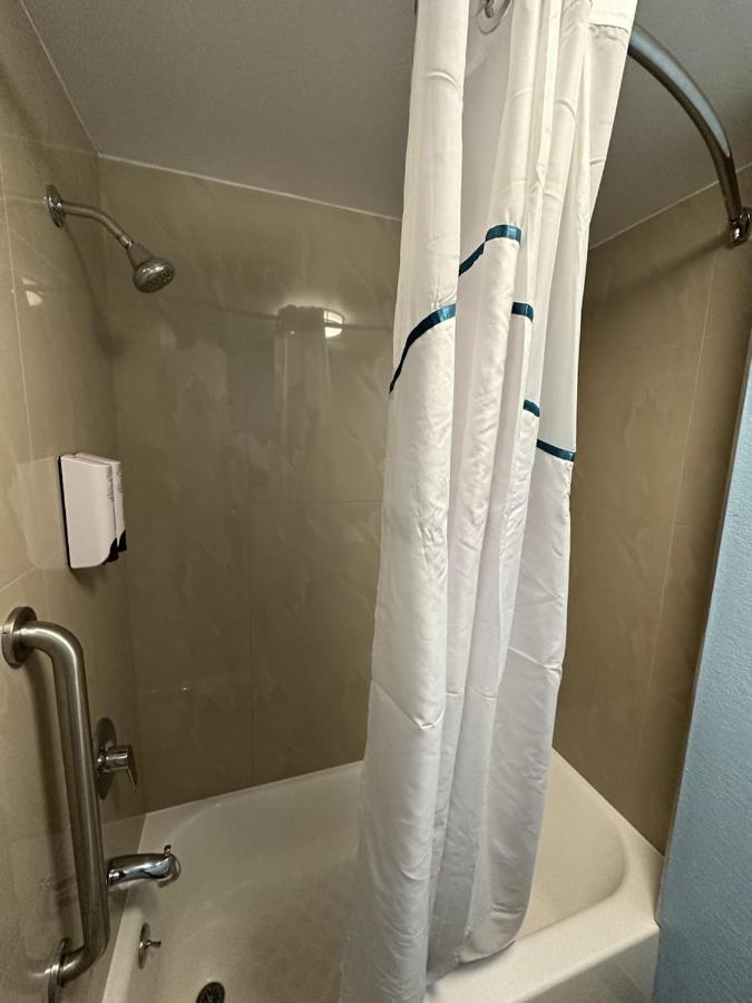 Smoketown  Red Roof Inn Lancaster מראה חיצוני תמונה