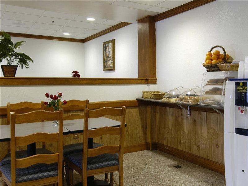 Smoketown  Red Roof Inn Lancaster מראה חיצוני תמונה