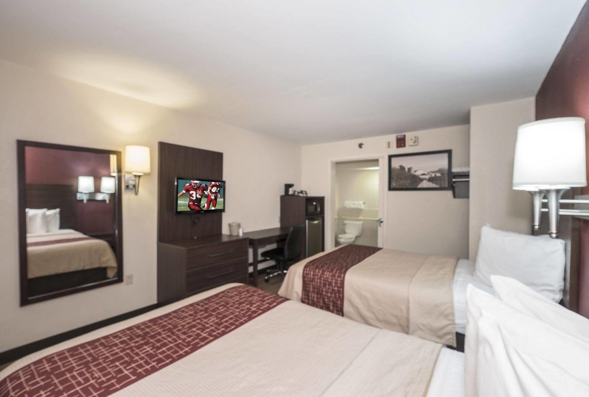 Smoketown  Red Roof Inn Lancaster מראה חיצוני תמונה